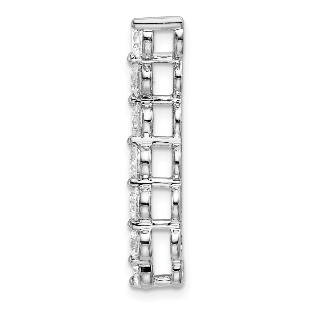 Elegant silver bracelet with rectangular links.