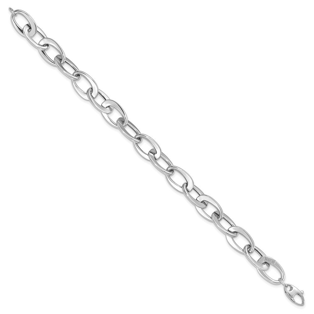 A silver metal chain with oval links laid diagonally.