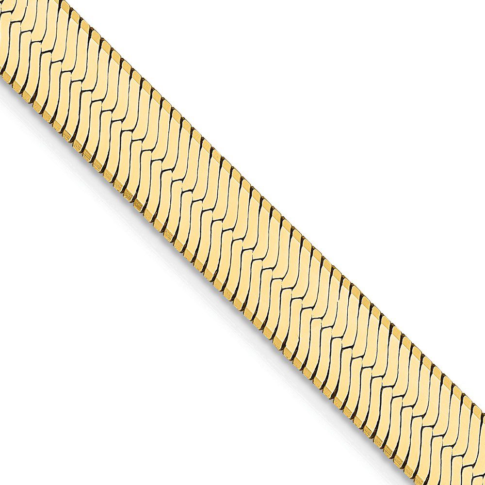 Close-up of a beige braided rope with a zigzag pattern.