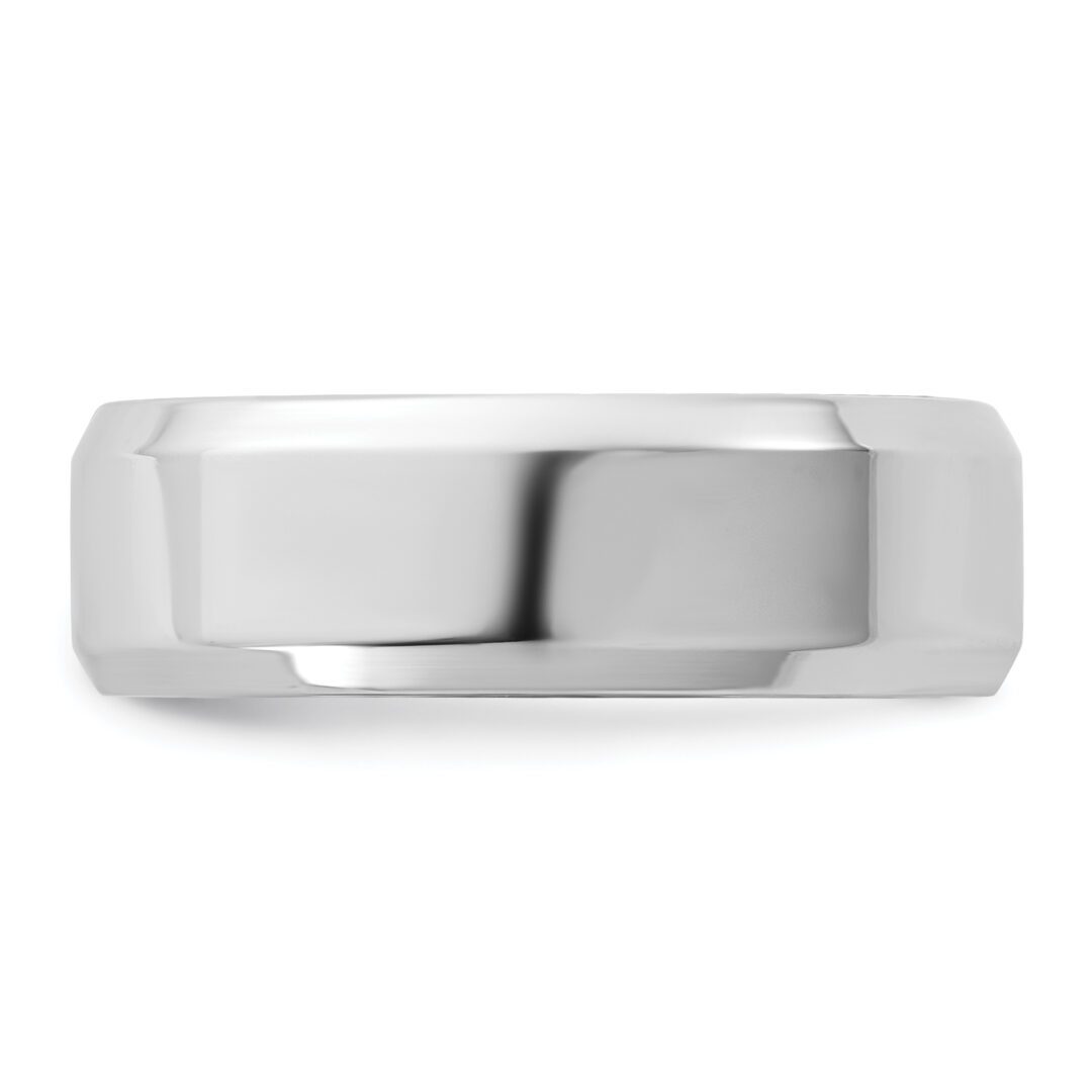 Sleek silver wedding band with a polished finish.