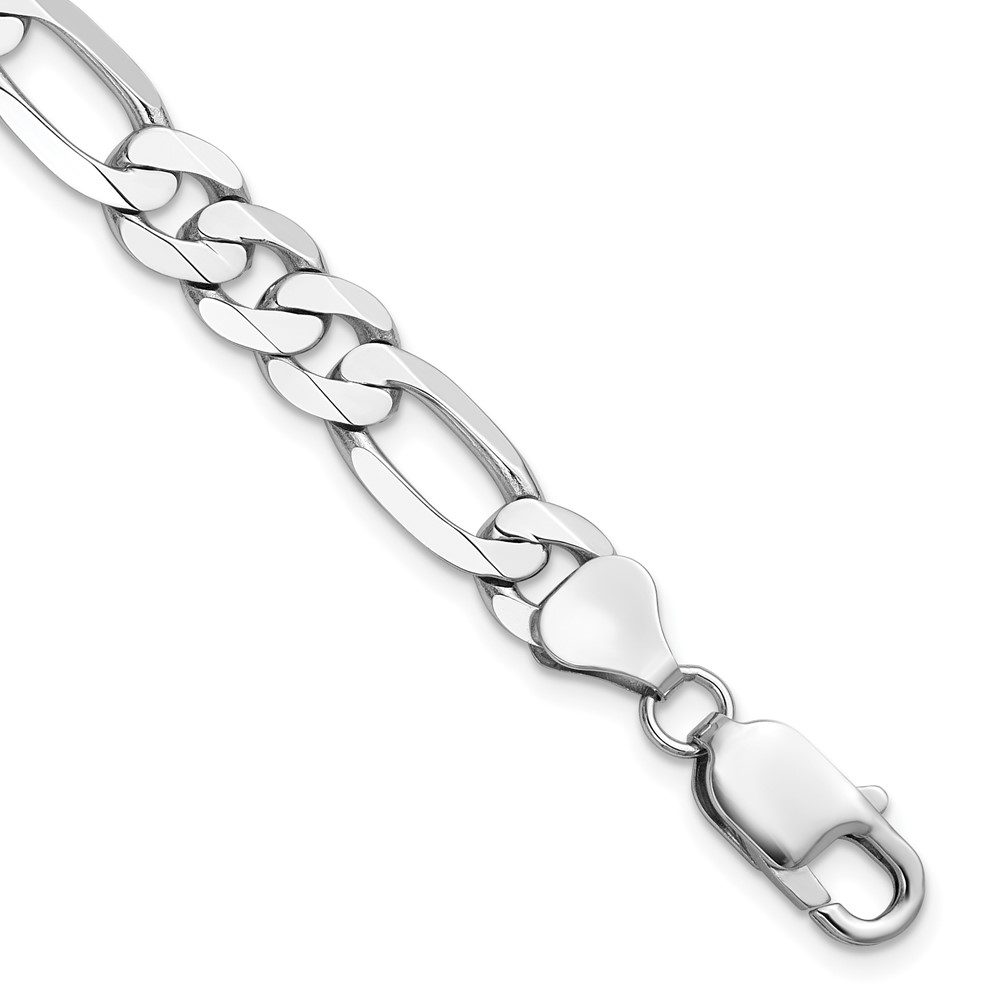 Elegant silver chain bracelet with a lobster clasp.